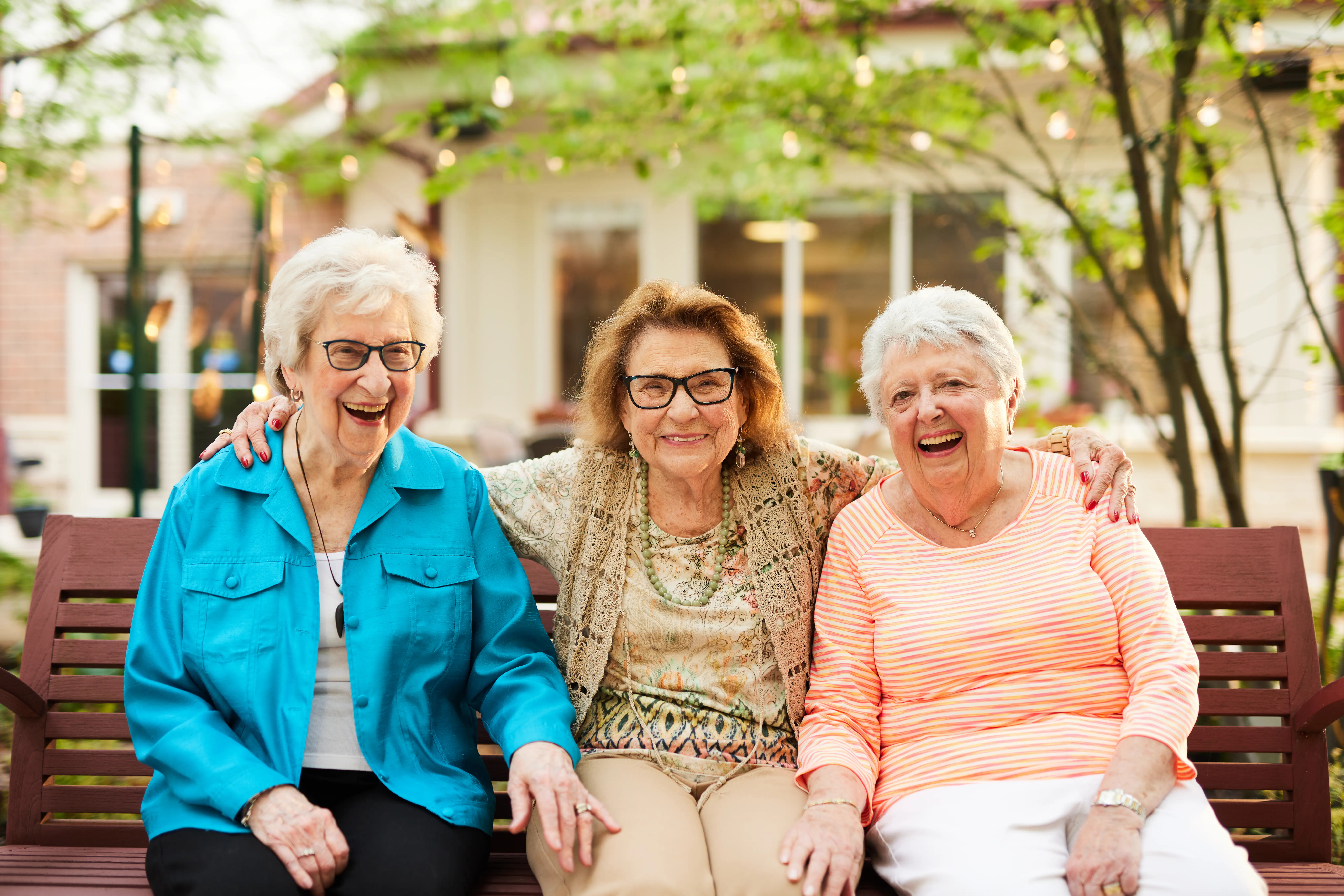 Sedgebrook residents enjoying the financial stability and proven leadership of the senior community in Lincolnshire, IL.