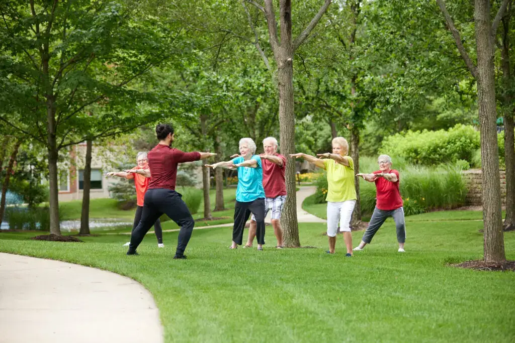 f444cd32-coppola-photography-alc_5208-1-1024x683 seniors practicing tai chi outside