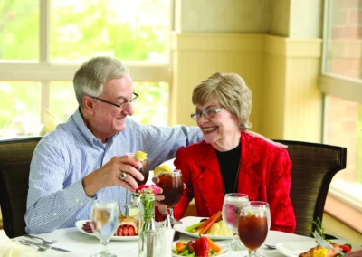 How to Celebrate Thanksgiving in Senior Living