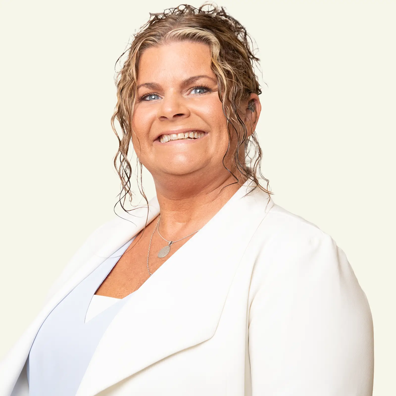 Jennifer Fisher<br />
ASSISTANT DIRECTOR OF HOME CARE